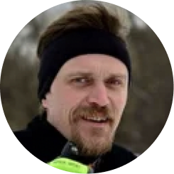 Денис Бугров